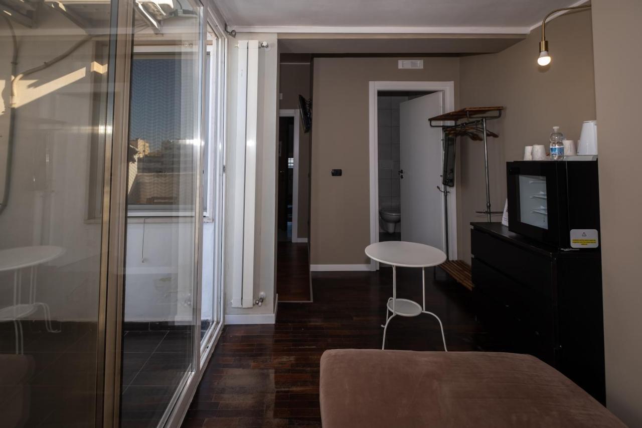 Cconforthotels R&B Cavour Бари Екстериор снимка
