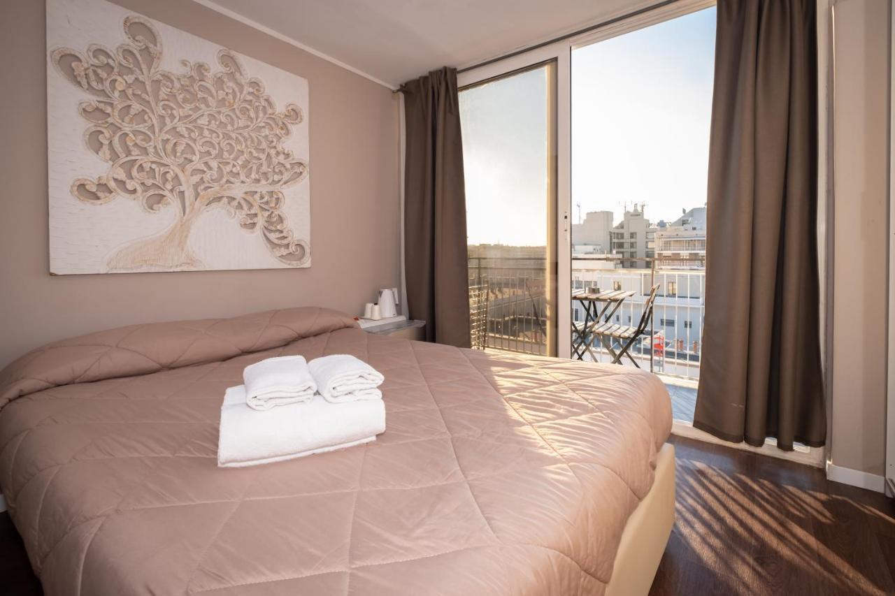 Cconforthotels R&B Cavour Бари Екстериор снимка