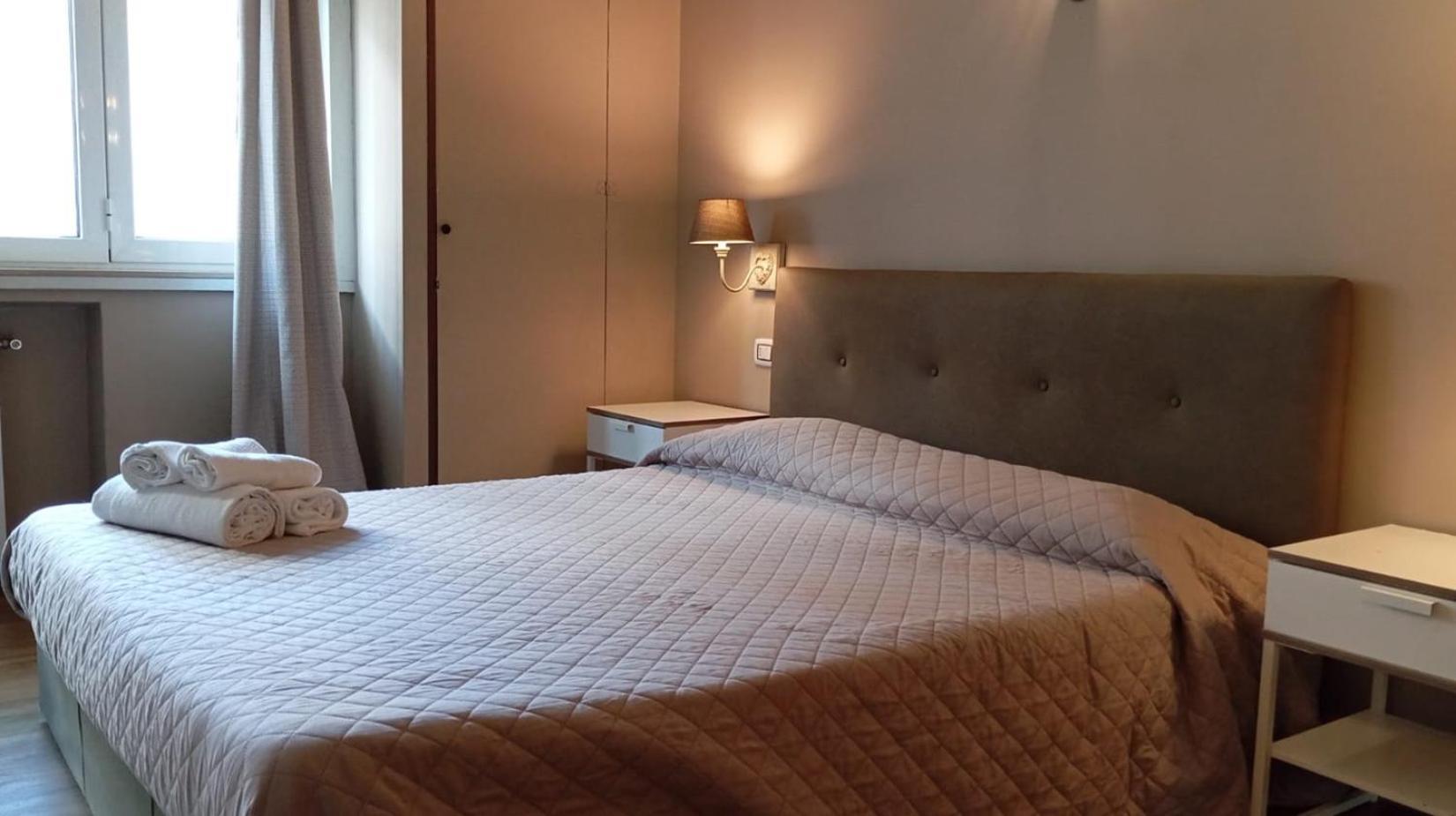 Cconforthotels R&B Cavour Бари Екстериор снимка