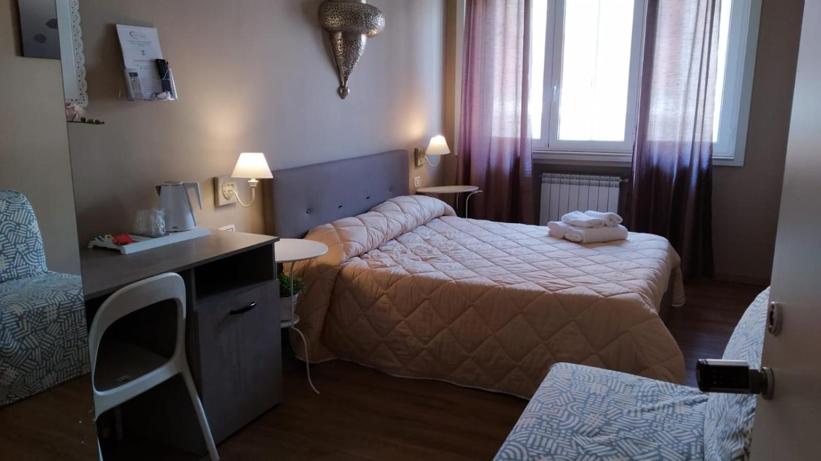 Cconforthotels R&B Cavour Бари Екстериор снимка