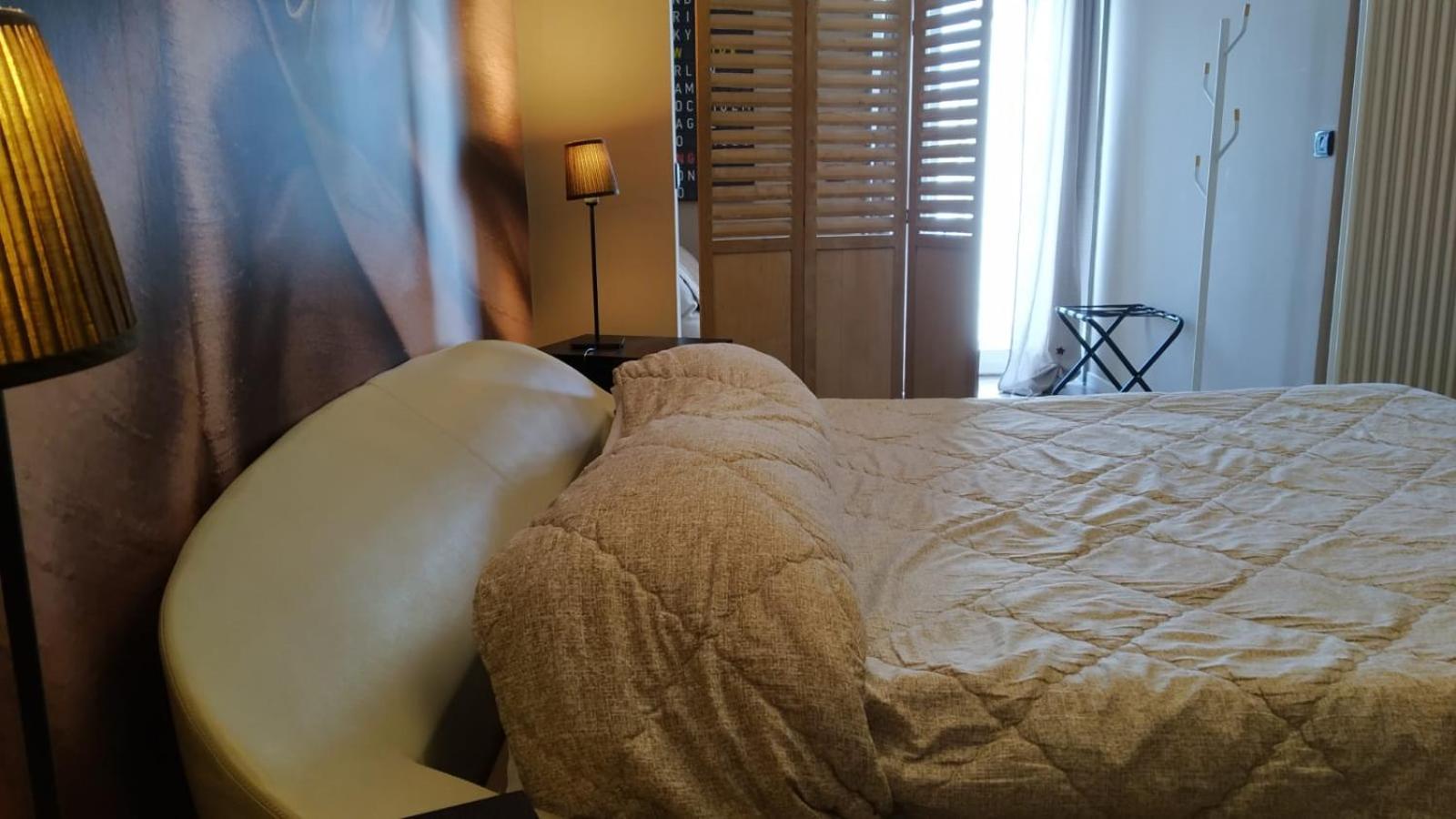 Cconforthotels R&B Cavour Бари Екстериор снимка